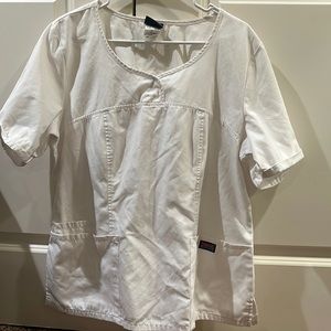 White Cherokee large scrub top